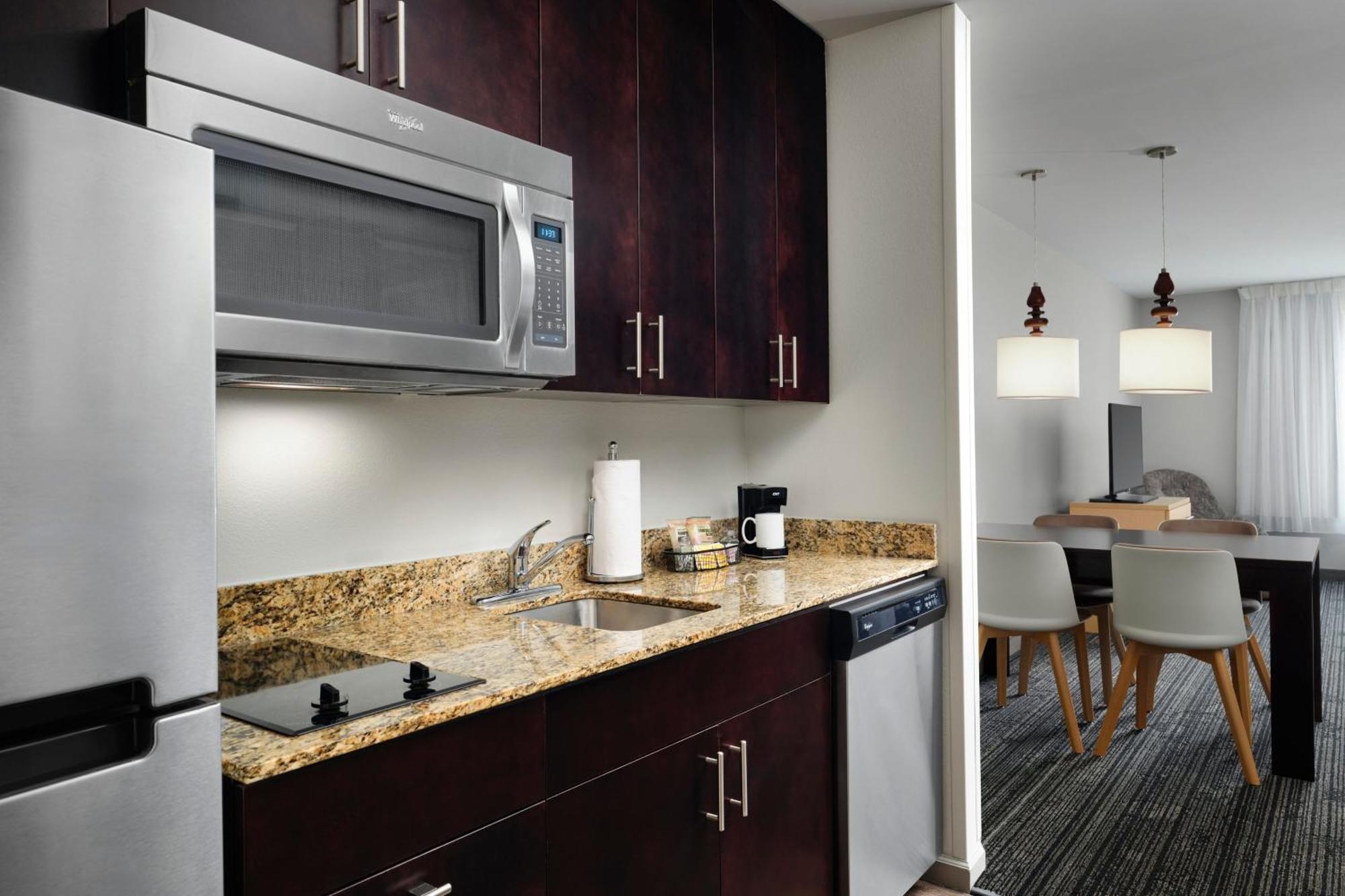 Towneplace Suites By Marriott Columbia Northwest/Harbison Eksteriør billede